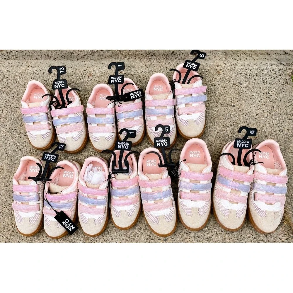 Madden NYC Girls Triple Strap Mesh Sneakers White Pink Iridescent Size 1 NWT